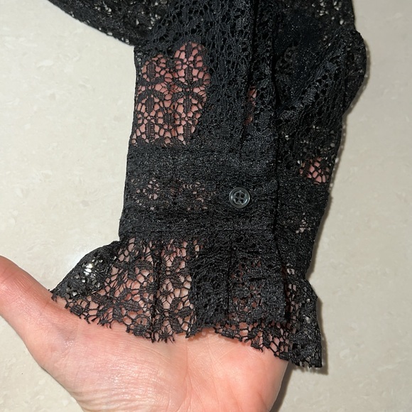 NWT MAJE Ramon Contrast-Collar
Lace Mini Dress Black Size Small MSRP
$415 - Picture 14 of 17